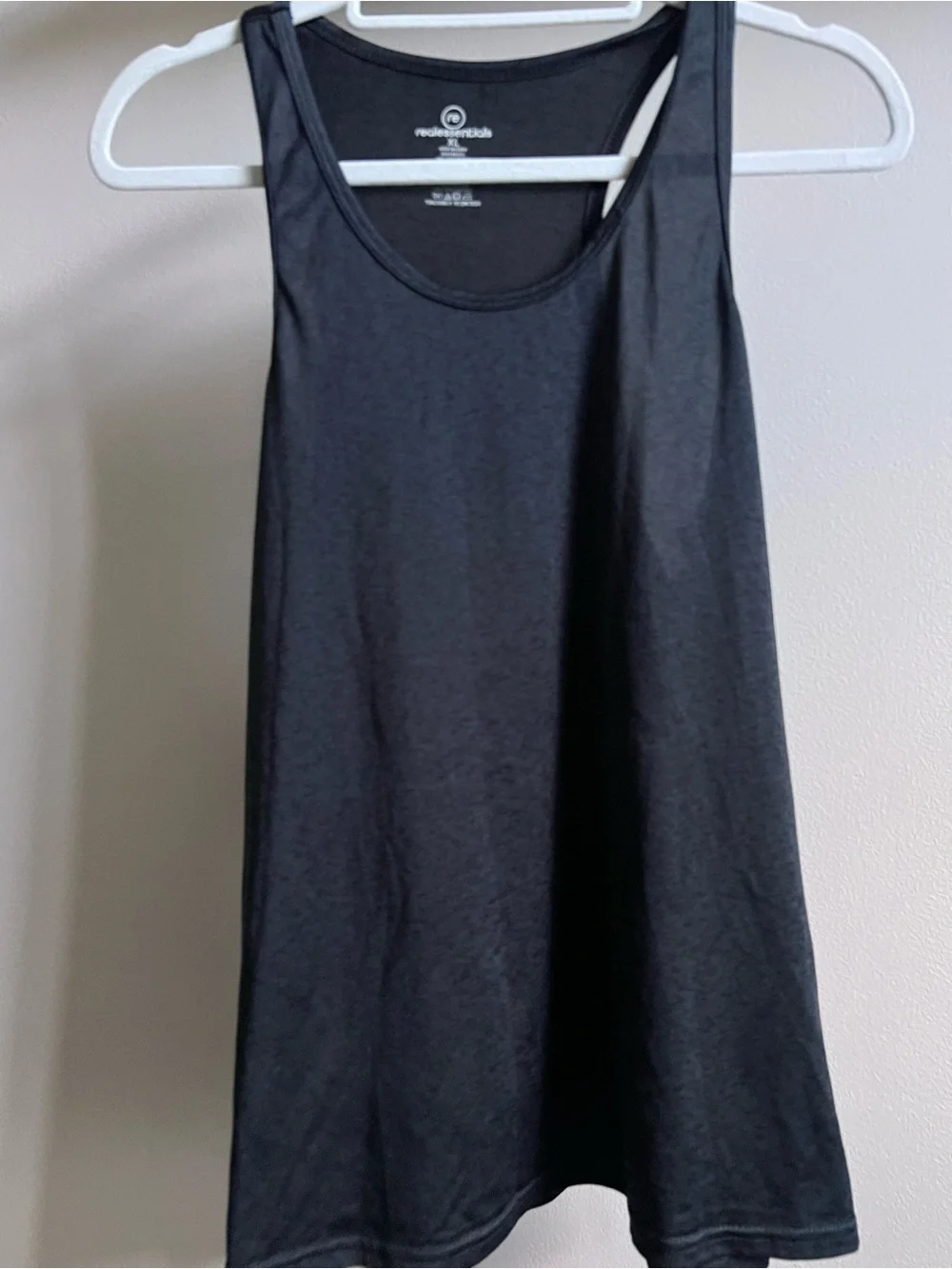 NWOT Real Essentials 5 Athletic tank bundle Racerback dry fit XL - Picture 3 of 7